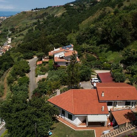Villa Desideria A Pizzo ปิซโซ ภายนอก รูปภาพ