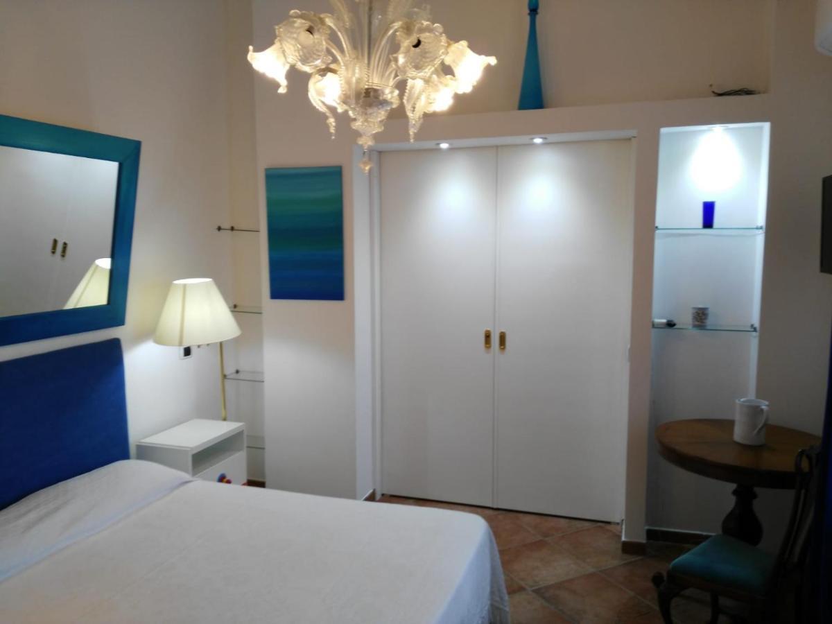 Villa Desideria A Pizzo ปิซโซ ภายนอก รูปภาพ